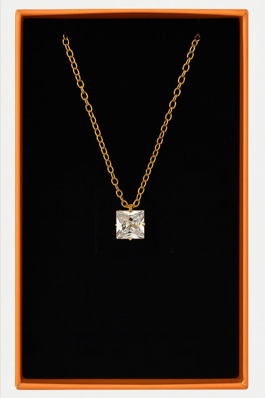 Elegant Gold Chain Necklace with Princess-Cut Crystal Pendant